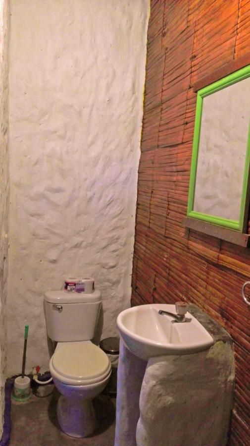 Saigon Backpackers hostel Máncora Exterior foto